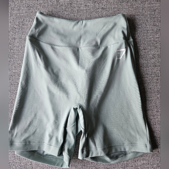 Gymshark Shorts - Picture 3 of 7